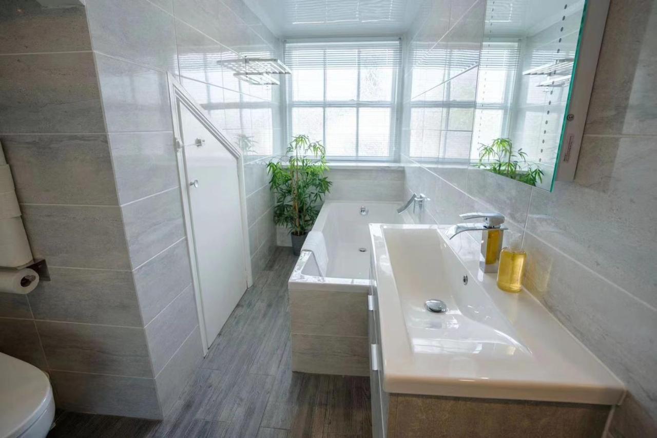 Wv Flat Center Apartment